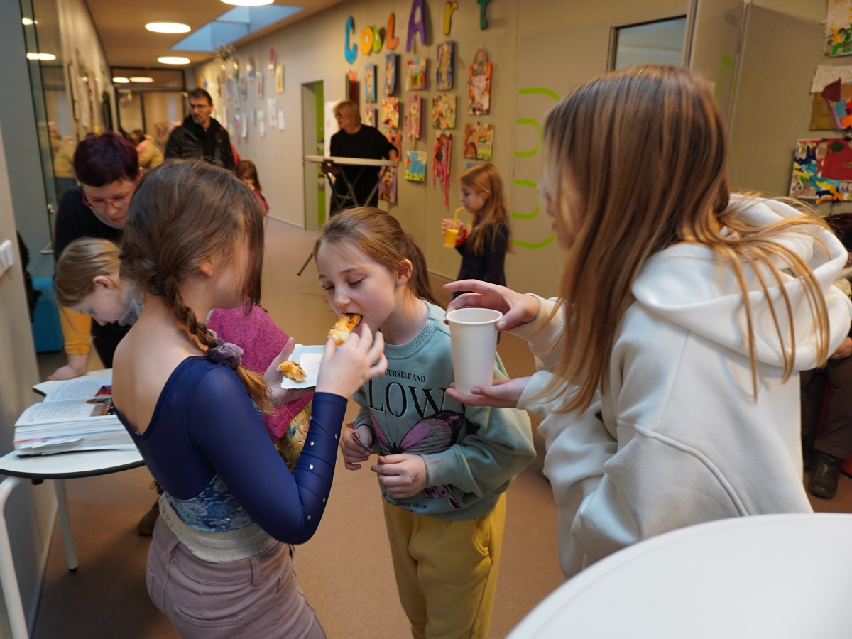 Vernisáž výstavy v ZŠ