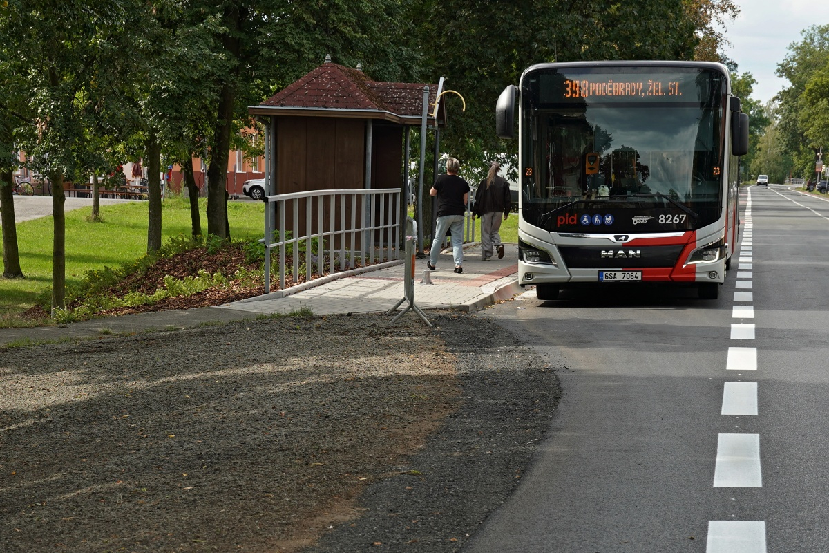 Staveniště mostu a silnice v srpnu, autobusy od 1.9.